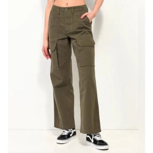 Vans Arroyo Wide Leg Cargo Pants Green size 24, casual, going out, streetwear